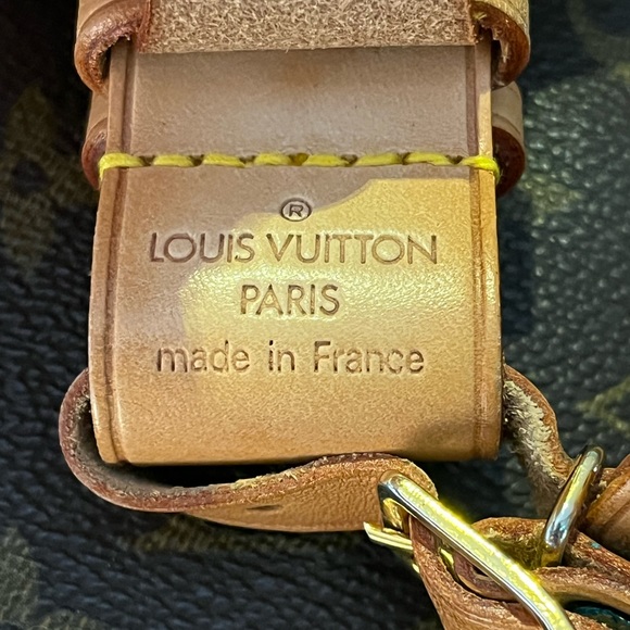 Louis Vuitton Keepall huge duffle bag w / strap - Picture 10 of 16